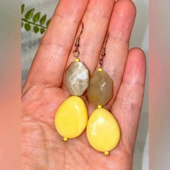 🏵️ Handmade  earrings 🏵️ - Picture 1 of 5